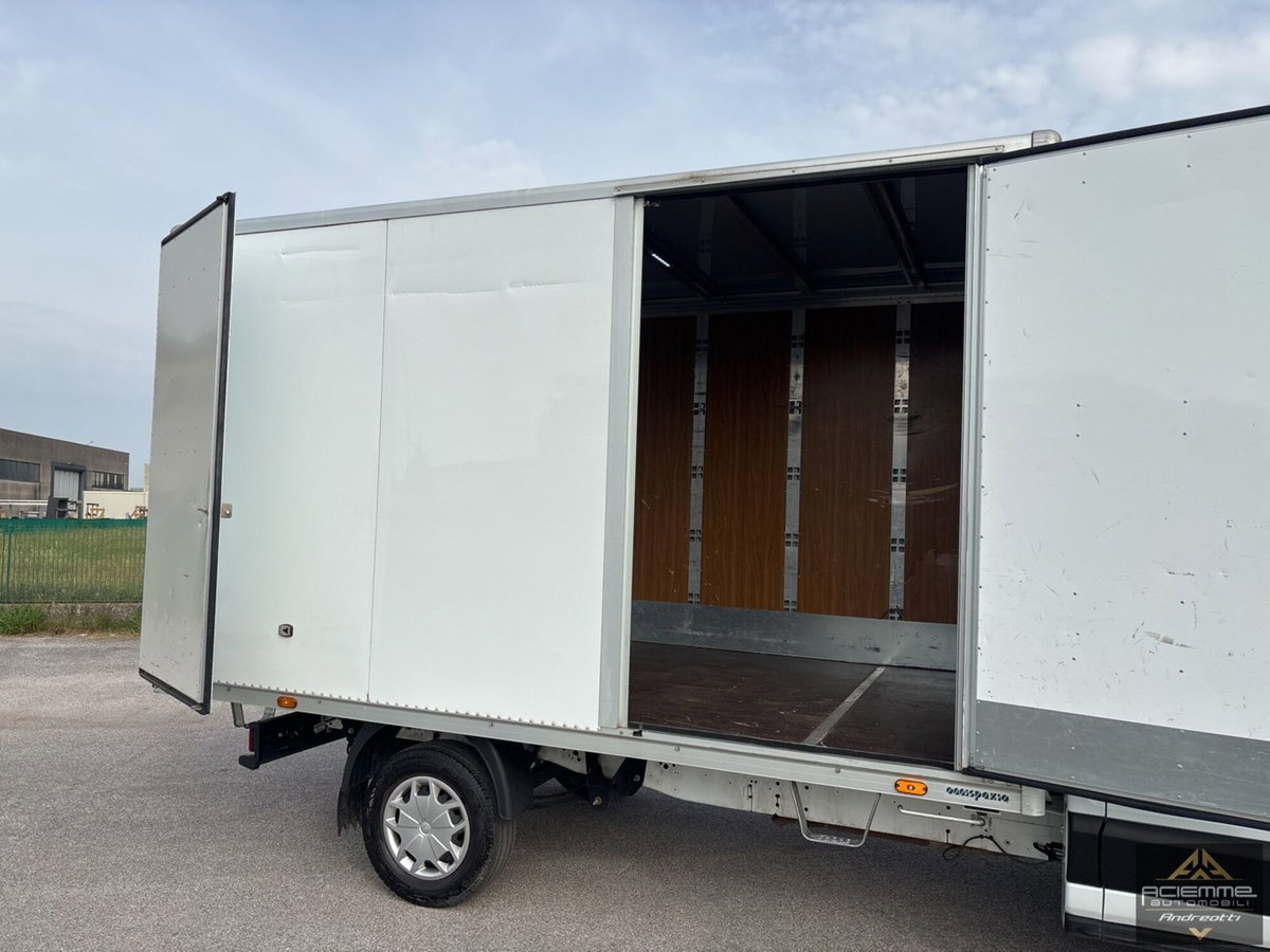 Ford Transit Telaio 350 2.0 HDT 160CV aut. PL 4p.Furgonato Trend (10)