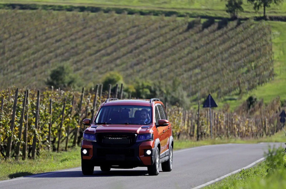Cirelli Cirelli 1 1.5 Premium 110cv (2)