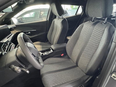Peugeot 2008 1.2 puretech Allure s&s 100cv (13)