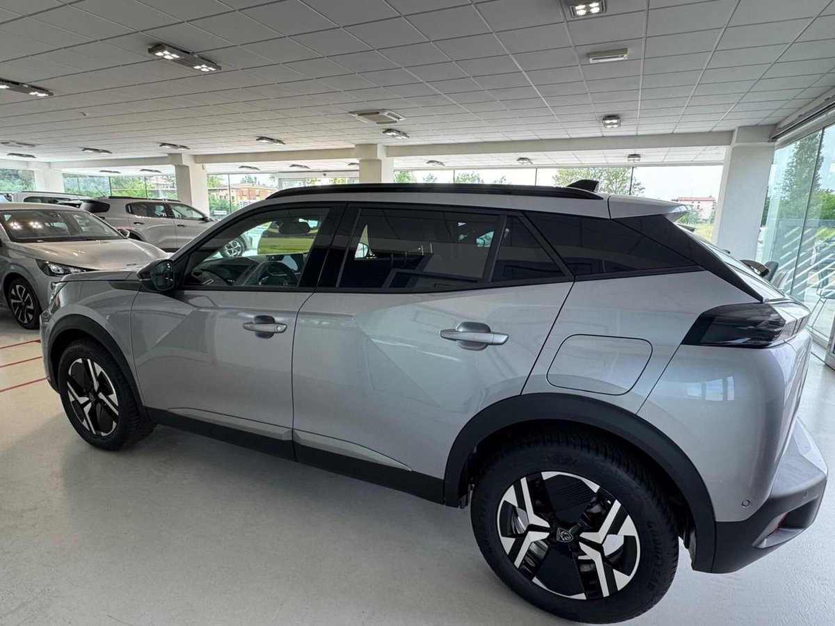 Peugeot 2008 1.2 puretech Allure s&s 100cv (5)