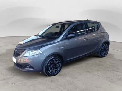 Lancia Ypsilon 1.0 FireFly 5 porte S&S Hybrid Gold Plus usata