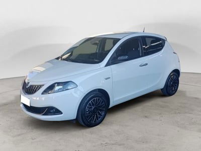 Lancia Ypsilon 1.0 FireFly 5 porte S&S Hybrid Gold Plus usata