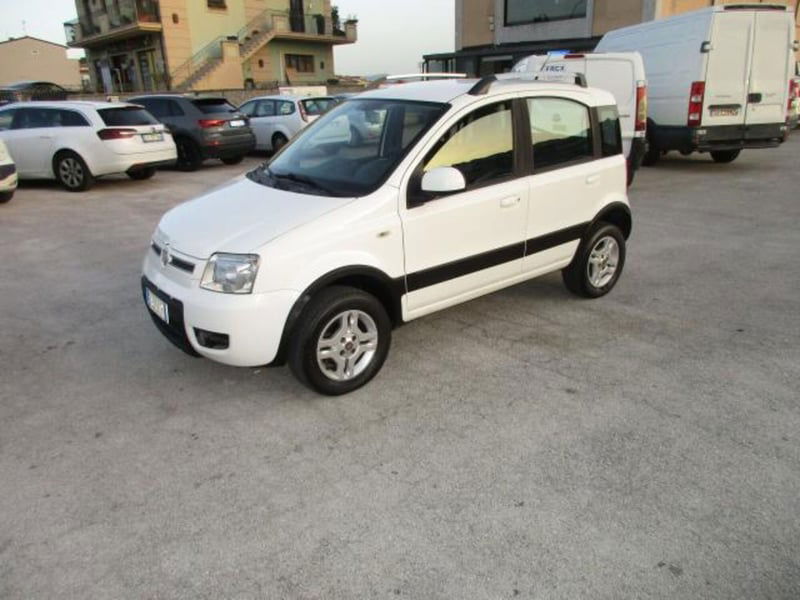 Fiat Panda 1.3 MJT 16V DPF 4x4 Climbing