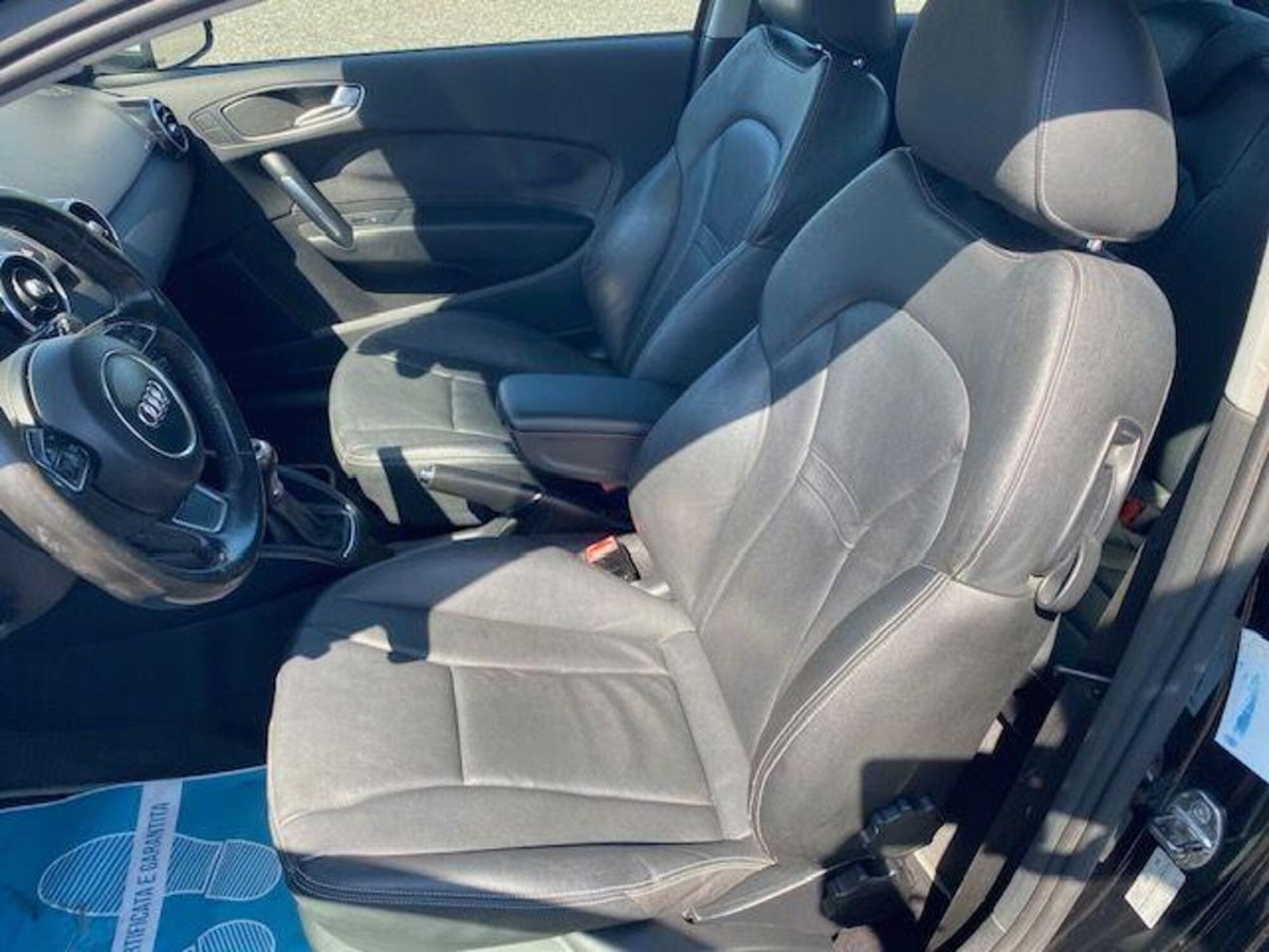 Audi A1 1.6 TDI Attraction (4)