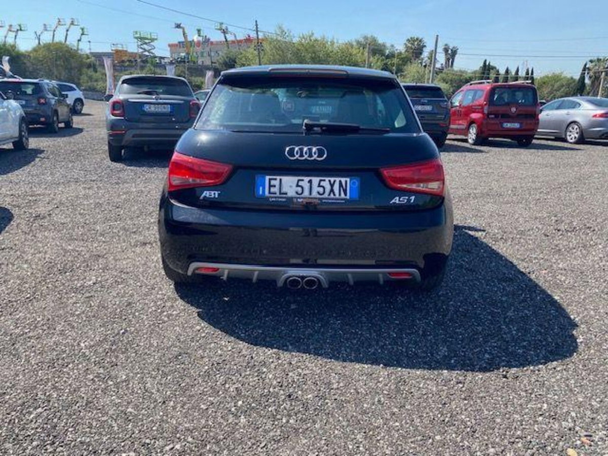 Audi A1 1.6 TDI Attraction (8)