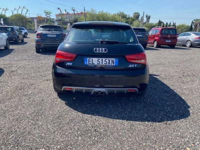 Audi A1 1.6 TDI Attraction (8)