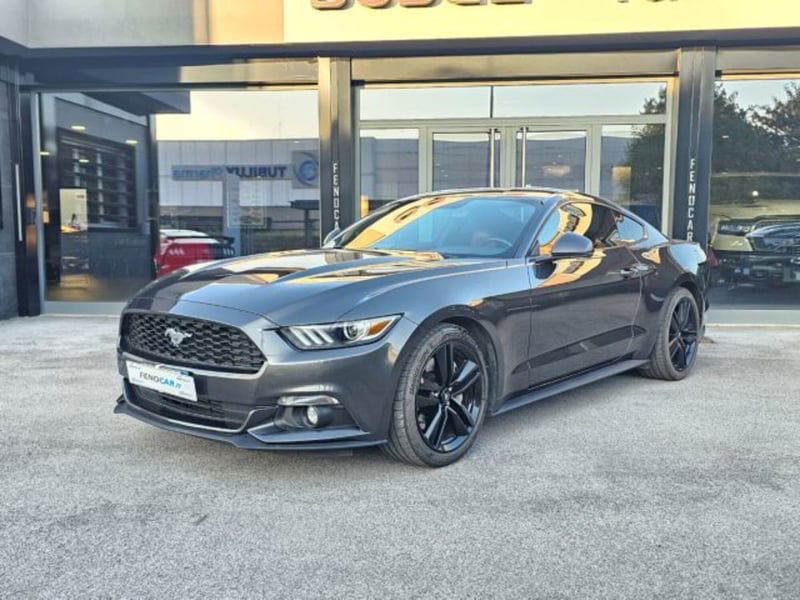 Ford Mustang Coupé Fastback 2.3 EcoBoost aut.