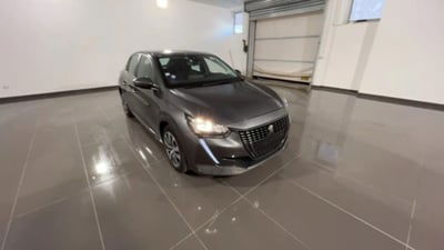 Peugeot 208 1.2 puretech Active s&s 100cv usata