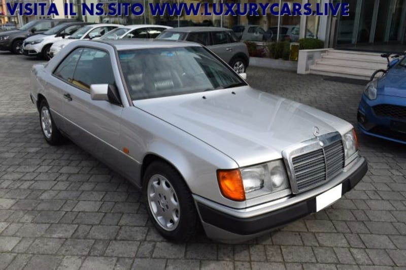 Mercedes-Benz 200 Coupé 200 CE Coupé