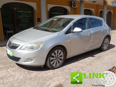Opel Astra 1.7 CDTI 110CV 4 porte Cosmo