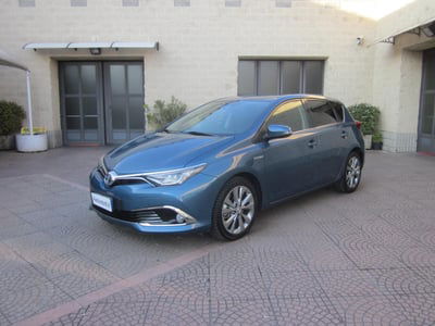 Toyota Auris 1.8 Hybrid Lounge usata