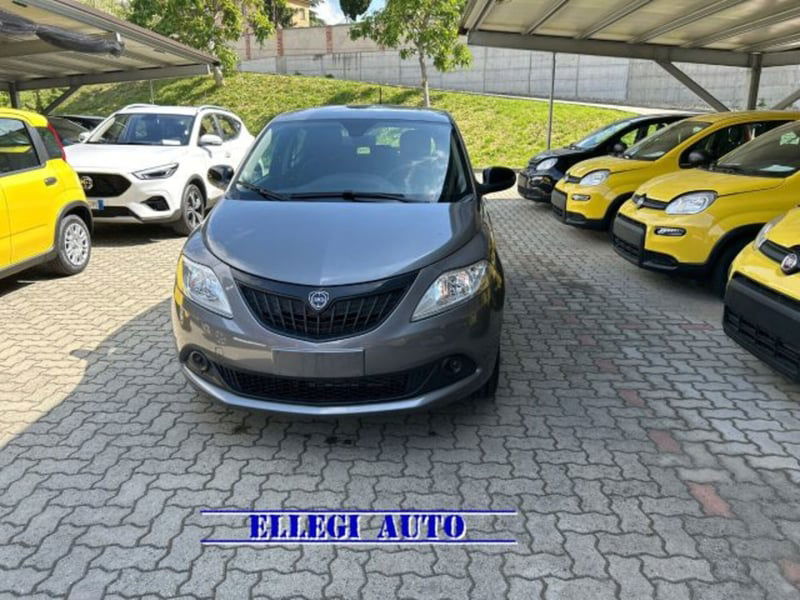 Lancia Ypsilon 1.0 FireFly 5 porte S&S Hybrid Gold Plus