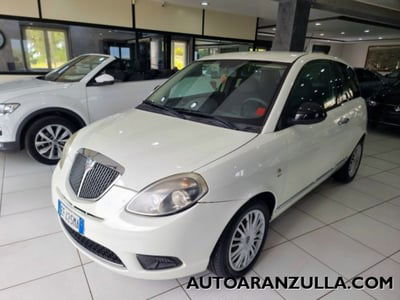 Lancia Ypsilon 1.3 MJT 75 CV New Oro usata