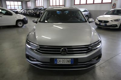 Volkswagen Passat Variant 2.0 TDI SCR EVO DSG Business usata