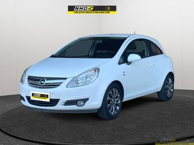 Opel Corsa 1.2 3 porte Club usata