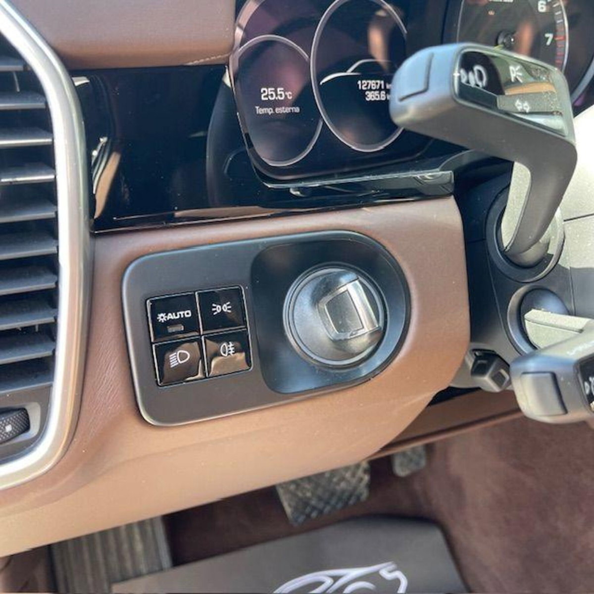 Porsche Cayenne 3.0 V6 E-Hybrid (14)