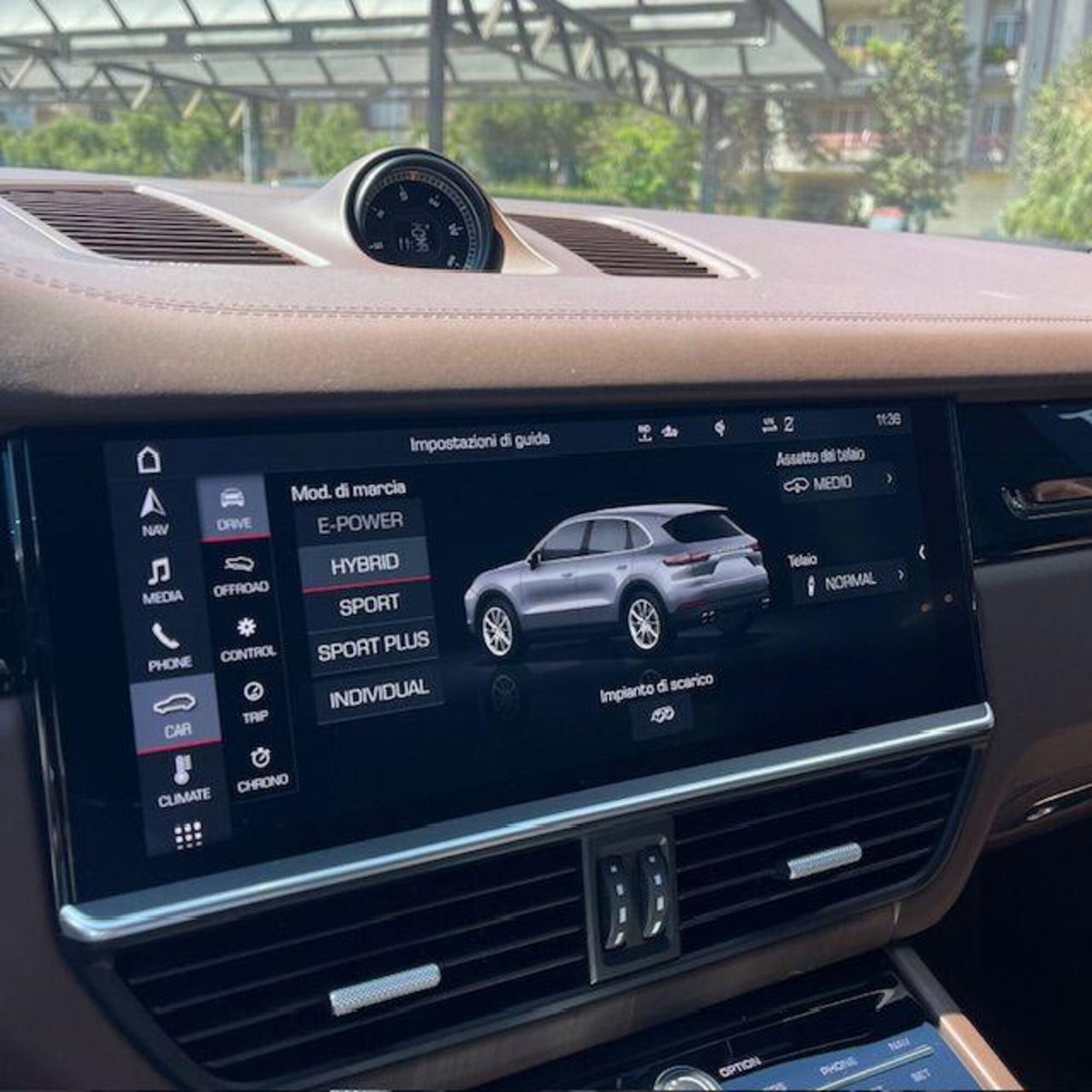Porsche Cayenne 3.0 V6 E-Hybrid (16)