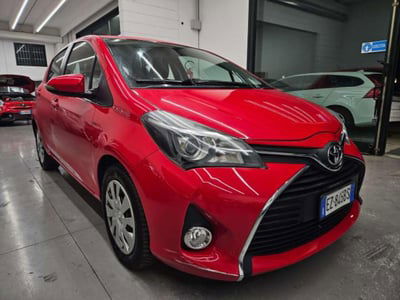 Toyota Yaris 1.D-4D 5 porte Lounge usata