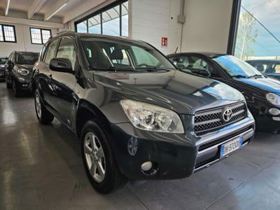 Toyota Rav4 2.2 D-4D 136 CV DPF Sol usata