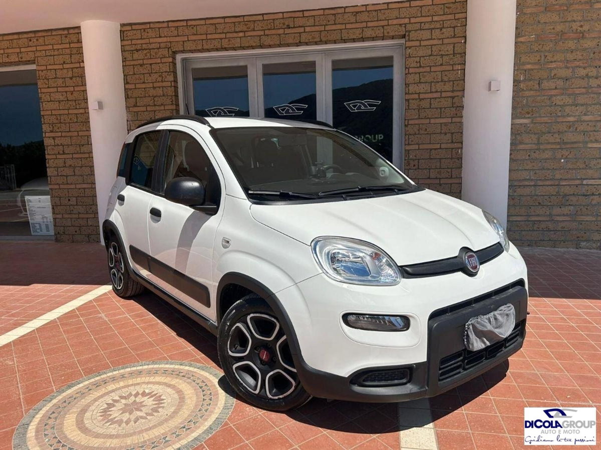 Fiat Panda 1.0 FireFly S&S Hybrid City Cross
