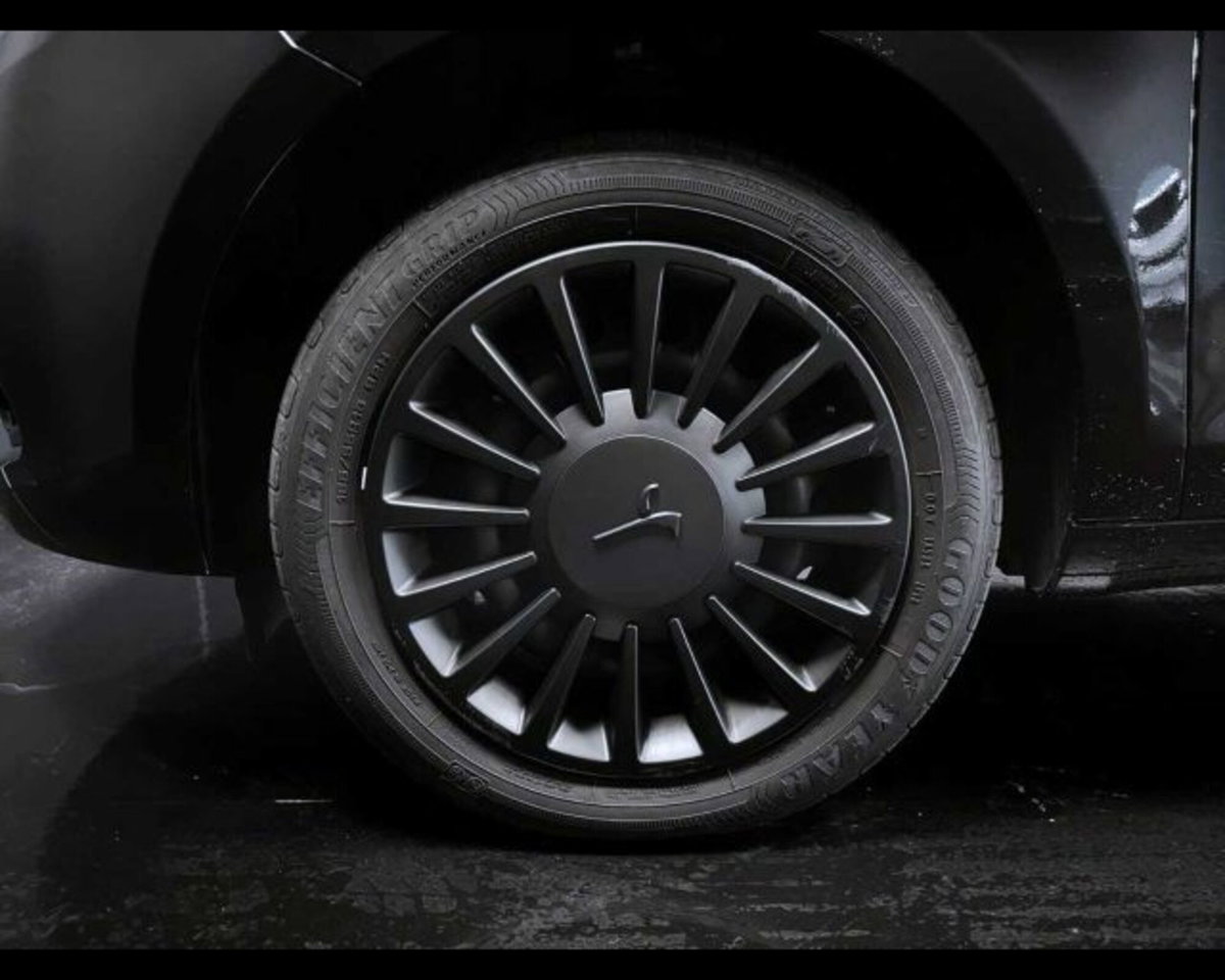 Lancia Ypsilon 1.0 FireFly 5 porte S&S Hybrid Ecochic Silver (8)