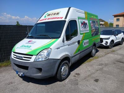 Iveco Daily Telaio 35S12 2.3 Hpi PC Cabinato usata