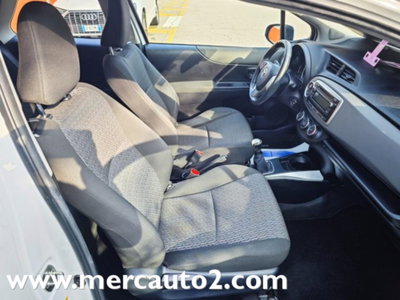 Toyota Yaris 1.0 3 porte Active (20)