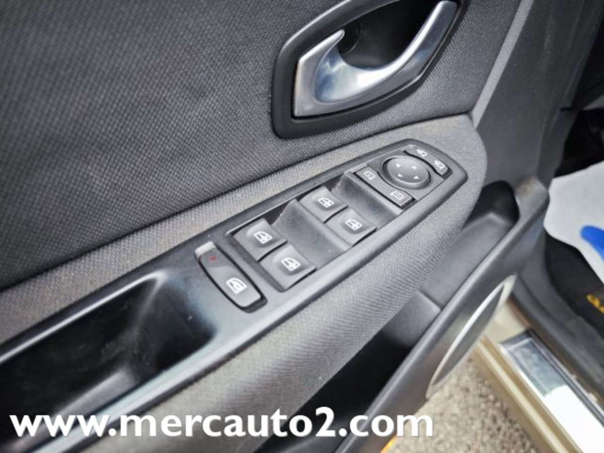 Renault Scenic E-Tech Electric 1.4 TCe Dynamique (11)