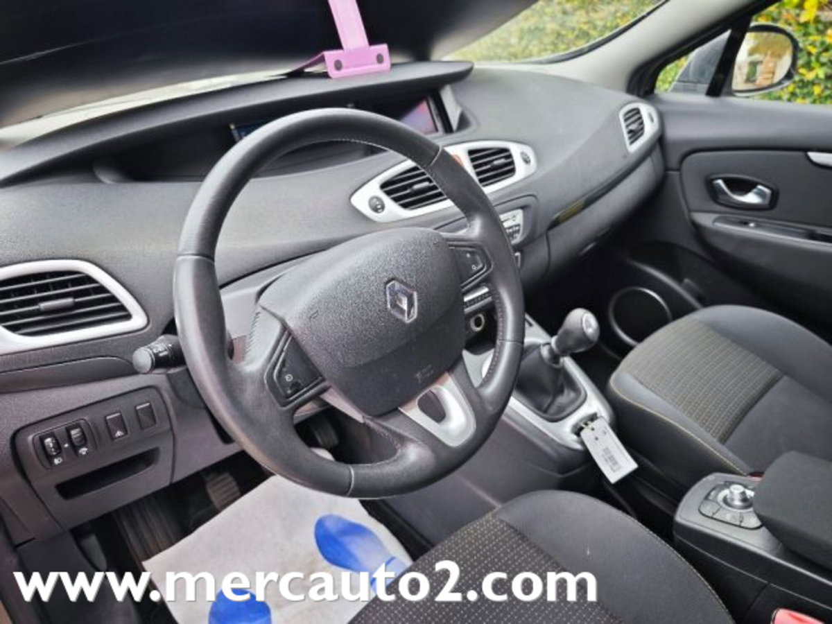 Renault Scenic E-Tech Electric 1.4 TCe Dynamique (12)
