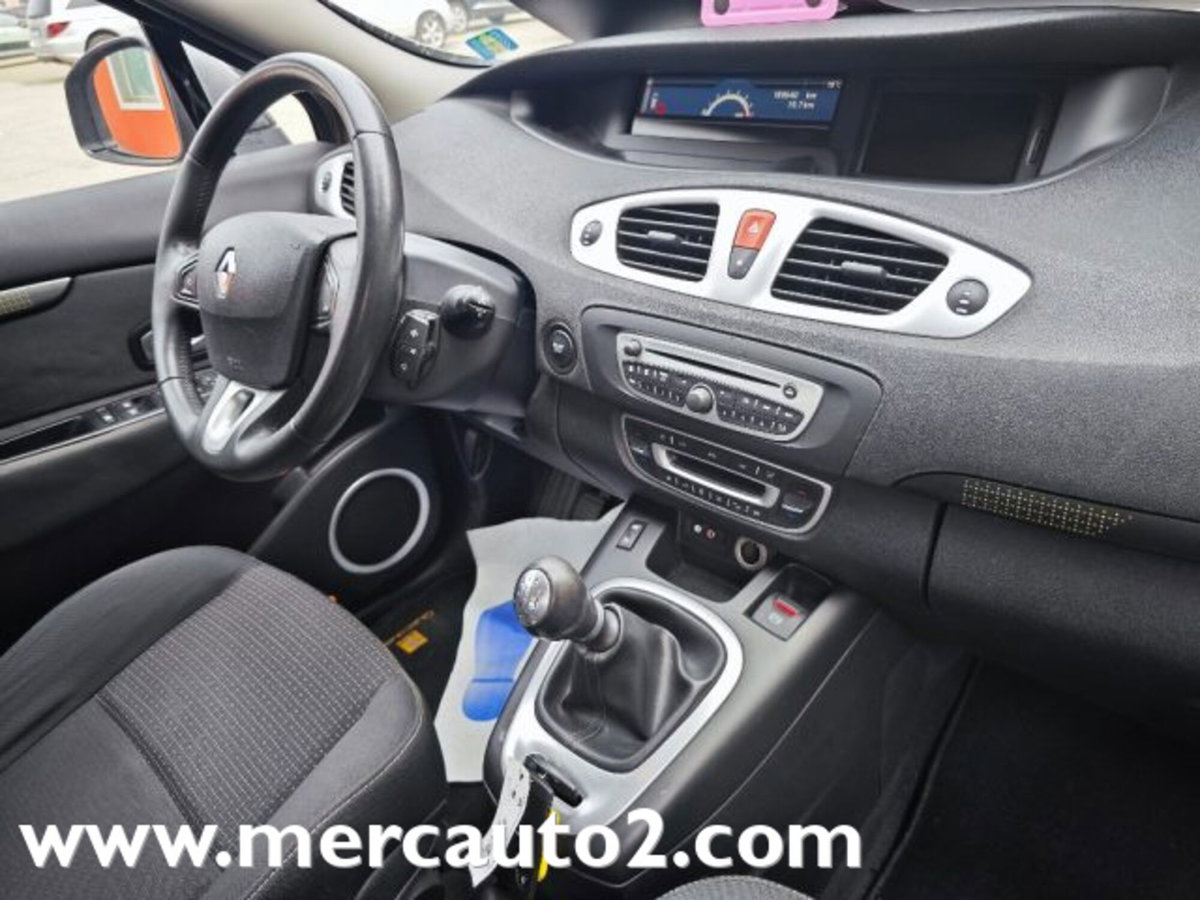 Renault Scenic E-Tech Electric 1.4 TCe Dynamique (14)