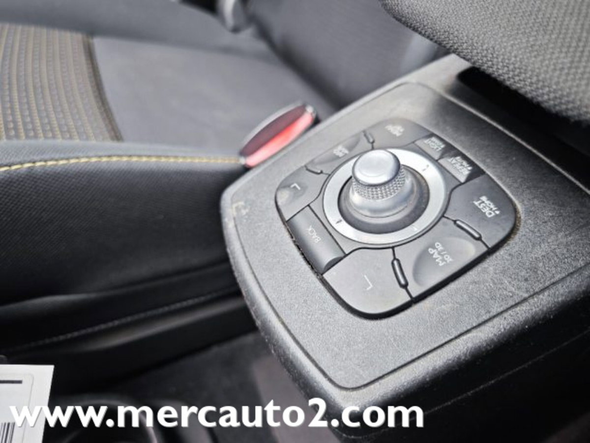 Renault Scenic E-Tech Electric 1.4 TCe Dynamique (8)