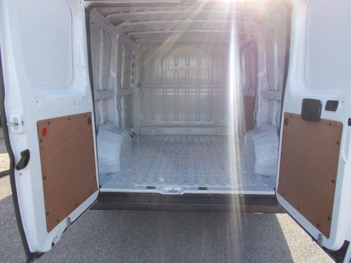 Fiat Ducato Furgone 30 2.3 MJT PC-TN Furgone (12)