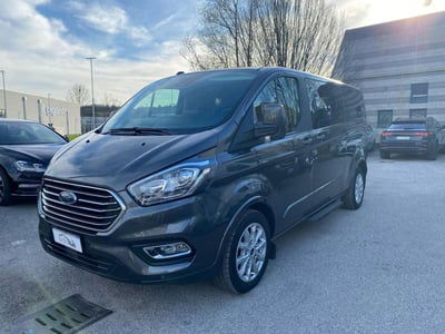 Ford Tourneo Custom 320 2.0 EcoBlue 130CV aut. PL Titanium usato