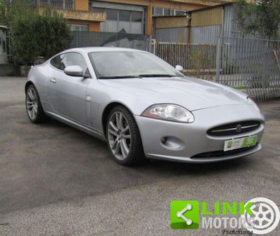 Jaguar XK 4.2 V8 Coupé usata