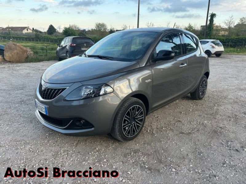 Lancia Ypsilon 1.0 FireFly 5 porte S&S Hybrid Gold Plus