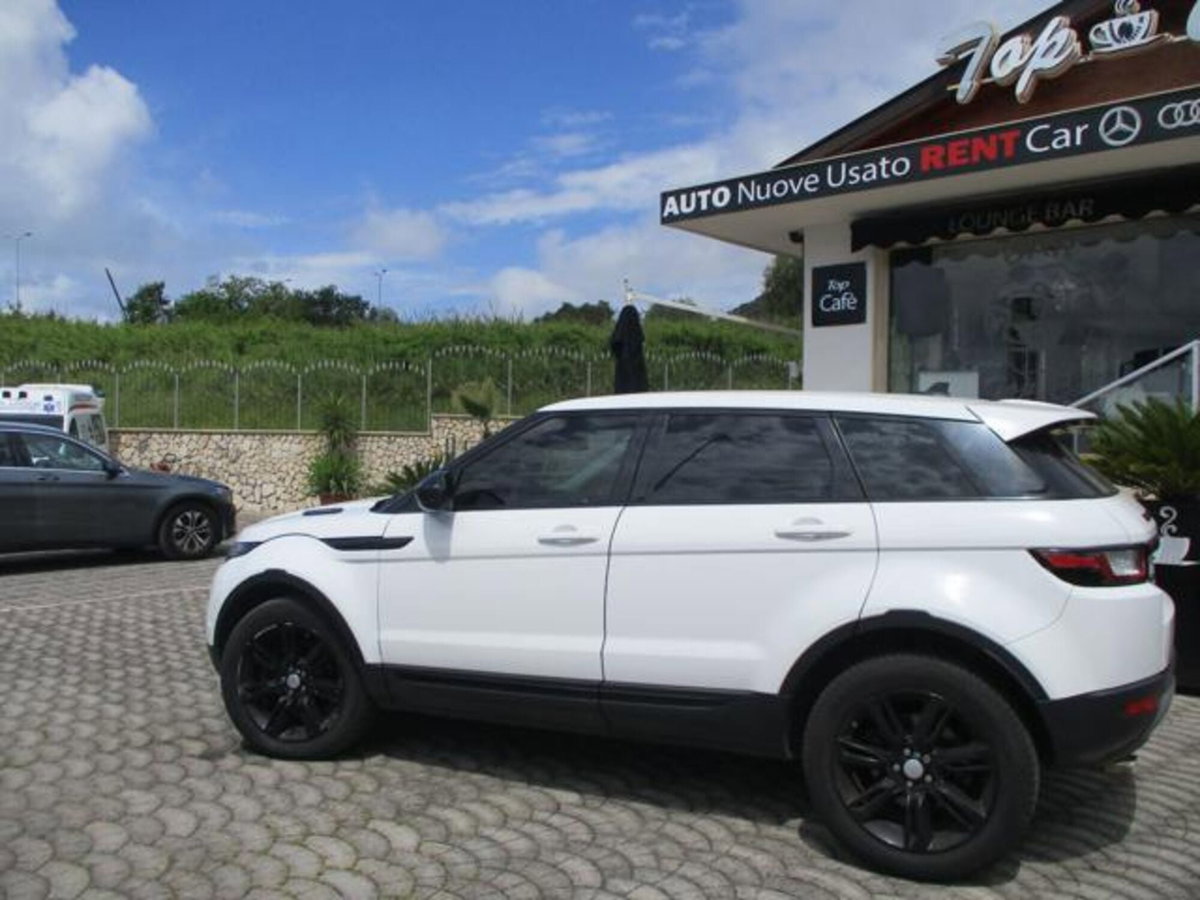 Land Rover Range Rover Evoque 2.0 TD4 150 CV 5p. Pure (4)