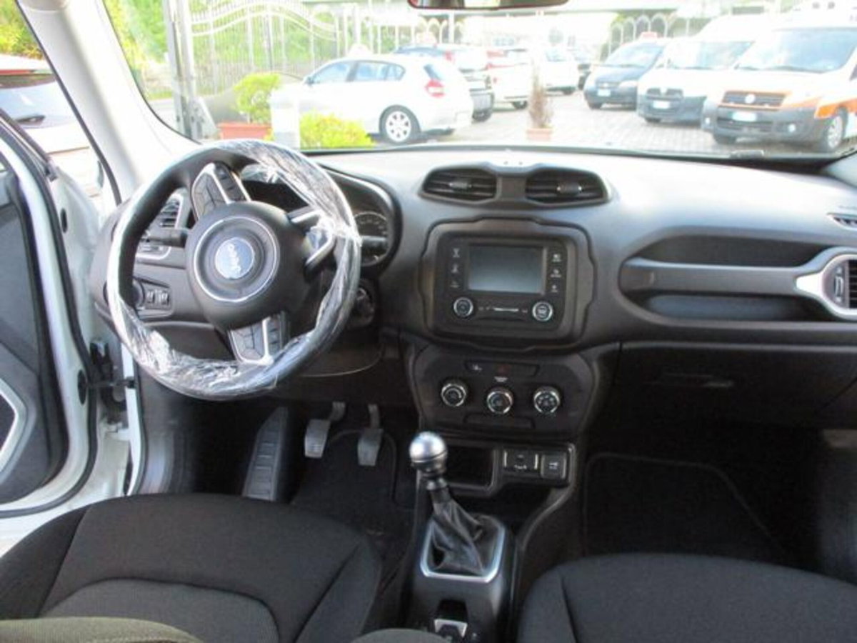 Jeep Renegade 1.0 T3 Business (12)