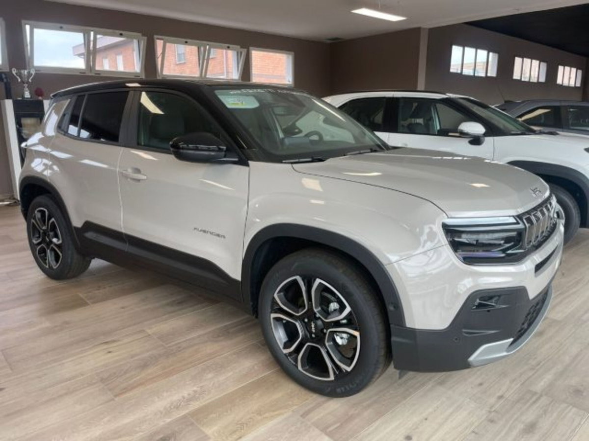Jeep Avenger 1.2 turbo Summit fwd 100cv (3)