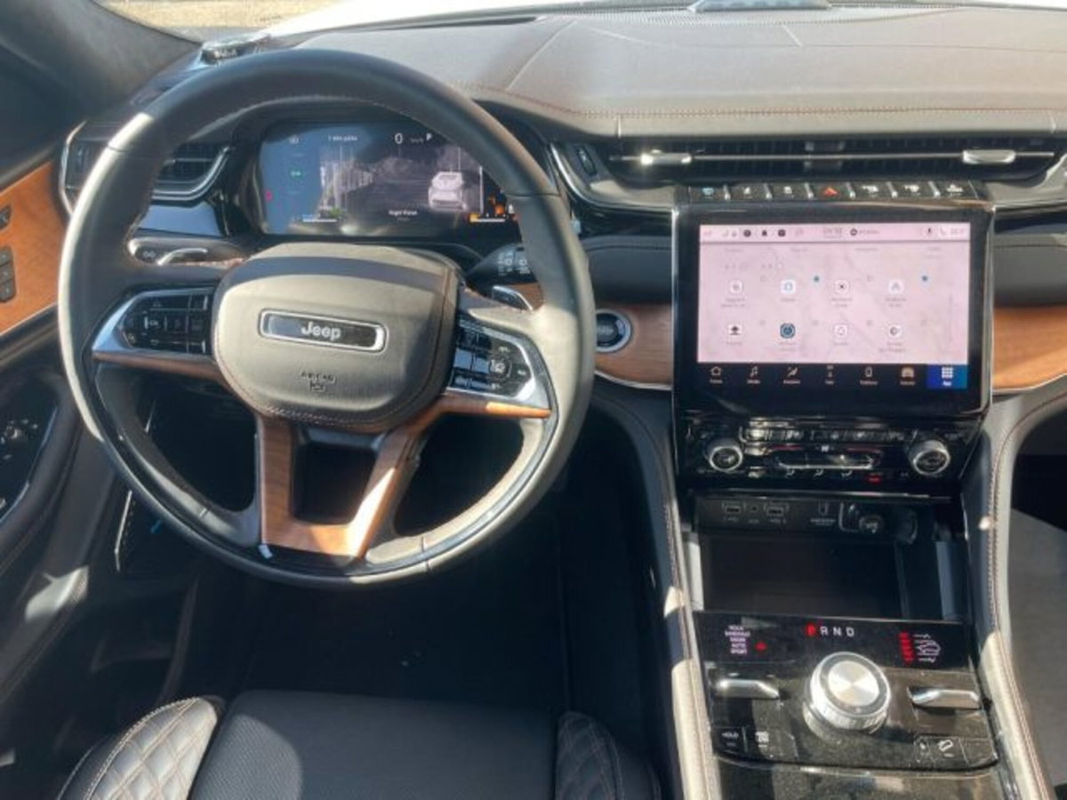 Jeep Grand Cherokee 2.0 atx phev Summit Reserve 4xe auto (17)