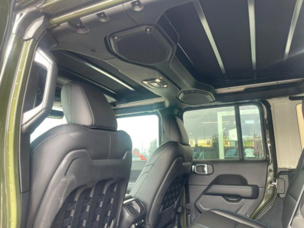 Jeep Wrangler Unlimited 2.0 PHEV ATX 4xe Rubicon (10)