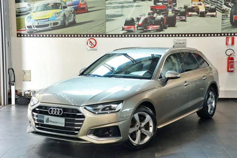 Audi A4 Avant 30 2.0 tdi mhev Business Advanced 136cv s-tronic
