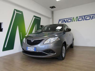Lancia Ypsilon 1.2 69 CV 5 porte Silver usata