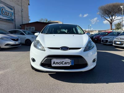 Ford Fiesta Ikon 1.4 TDCi 70CV 5 porte usata