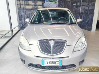 Lancia Ypsilon 1.2 New Oro usata