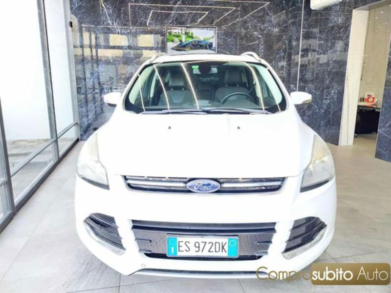Ford Kuga 2.0 TDCI 140 CV 4WD Titanium