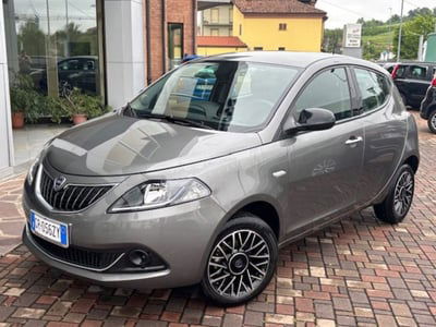 Lancia Ypsilon 1.0 FireFly 5 porte S&S Hybrid Gold Plus usata