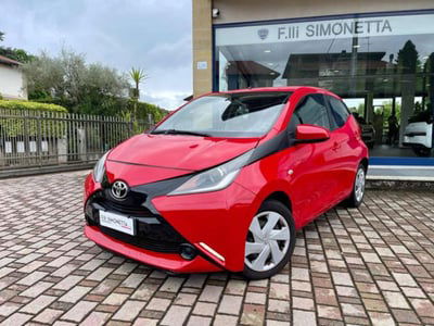 Toyota Aygo 1.0 VVT-i 69 CV 5 porte x-play usata