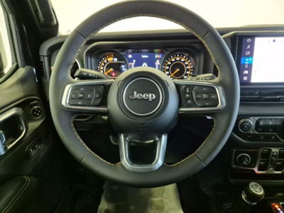 Jeep Wrangler Unlimited 2.0 Turbo Sahara (10)