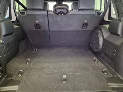 Jeep Wrangler Unlimited 2.0 Turbo Sahara (15)