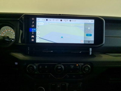 Jeep Wrangler Unlimited 2.0 Turbo Sahara (20)
